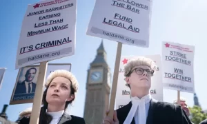  Criminal barristers in England and Wales vote to go on indefinite strike