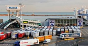 Thousands of UK businesses could face ‘significant delays’ in customs system shift
