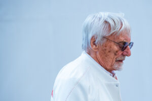  Ex-F1 boss Bernie Ecclestone pleads not guilty to fraud charge