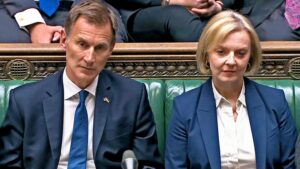  Hunt tears up government economic strategy as families face £5,000 energy bills from April