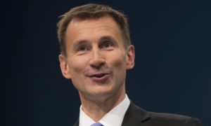  Truss appoints Jeremy Hunt as chancellor after sacking Kwarteng in bid to steady the economy