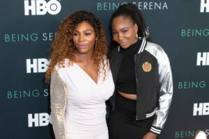  Venus and Serena Williams are investing in social-first trading app, Shares
