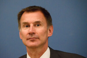 Jeremy Hunt to announce new mini-budget measures in bid to calm financial markets