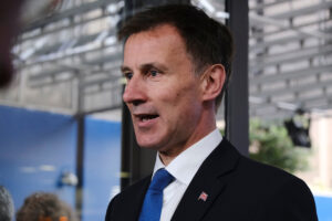  How to mitigate some of Hunt’s brutal Autumn Statement for UK higher earners