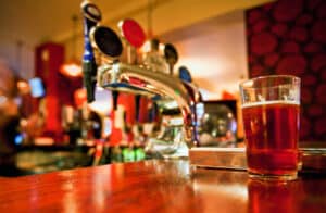  Jeremy Hunt extends alcohol duty freeze until August