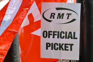  Ministers urge RMT union to halt rail strikes over Christmas and new year