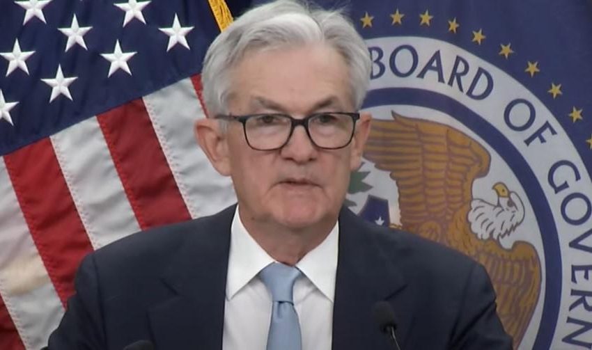  The Fed Backtracks on Future Rate Hikes as Bank Failures Loom Large