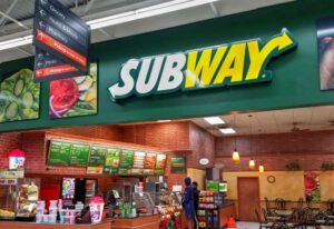  Billionaire Issa brothers planning £8billion takeover of fast food chain Subway