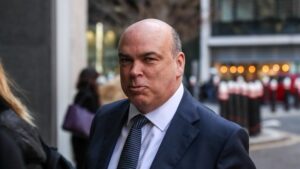  UK tech tycoon Mike Lynch loses bid to block US extradition