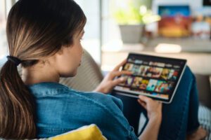  Hard-up Britons cut back on food bills but spend more on streaming TV