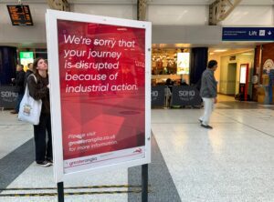  Train operators and union leaders criticise draft UK strike laws