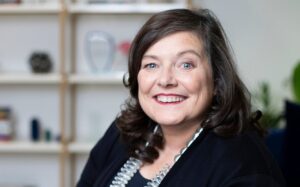  Starling Bank chief Anne Boden to step down after announcing six-fold profits increase