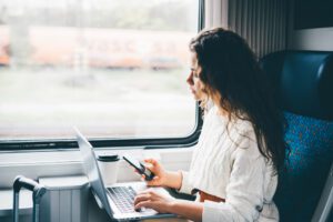  Rail passengers in England could lose wifi access amid cost cuts