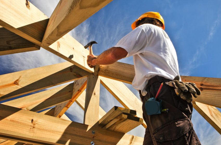  Homebuilder Stocks are Soaring, But Is It a Good Time to Buy?