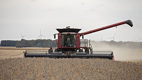  Farm Bill Provides Opportunities for Cuts