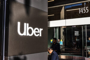  Uber records first ever operating profit