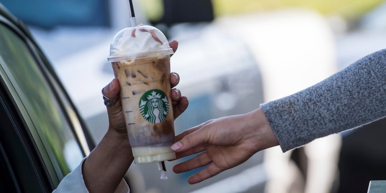  Starbucks Brews Up Exciting Plans to Revamp its Stores!