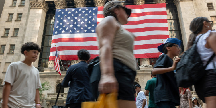  Market Milestone: S&P 500 and Nasdaq Reach Record Highs as Investors Anticipate Inflation Data and Q2 Earnings