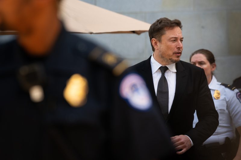  State Secretaries Call on Musk to Address AI Chatbot Spreading Misinformation on Elections