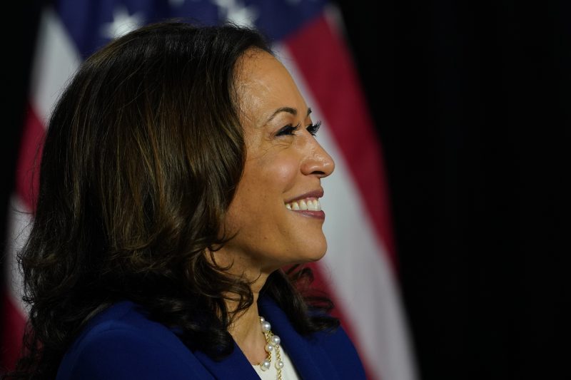  Riding the Waves of Change: Kamala Harris’s Journey through School Desegregation