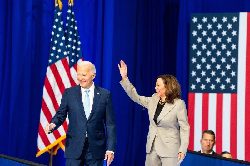  Harris Inches Ahead of Trump in National Poll: Post-ABC-Ipsos Survey Reveals