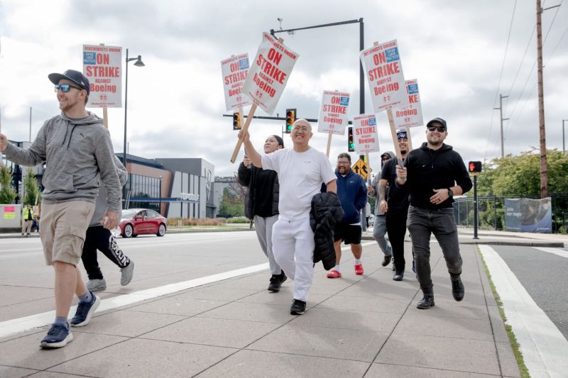  Boeing’s Bold Move: Massive Employee Furloughs Amidst Machinist Strike