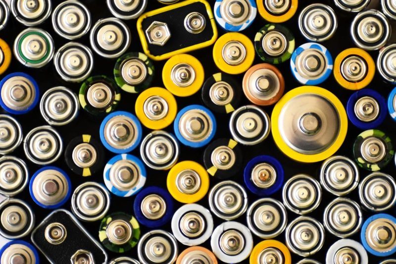  AI Uncovers Five Potential Lithium Alternatives for Next-generation Batteries