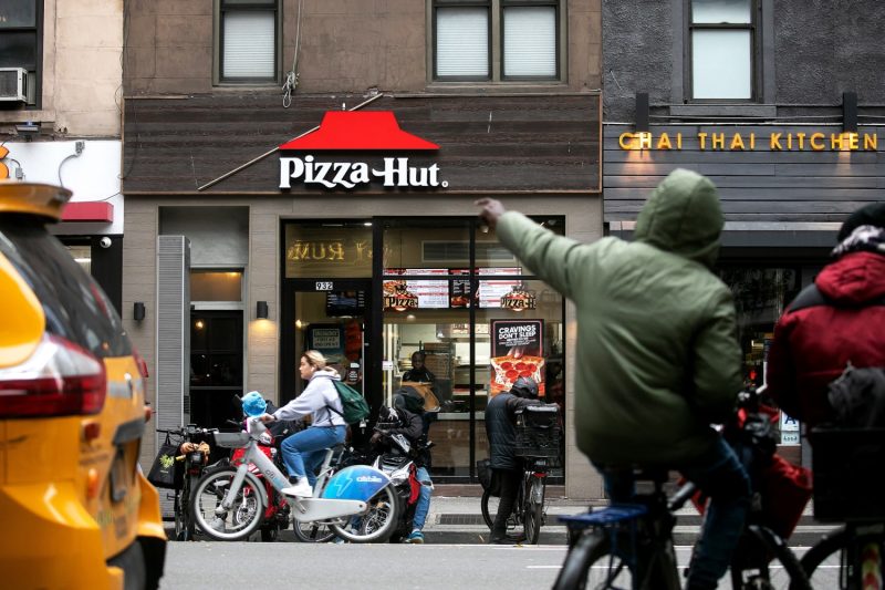  Yum Brands begins strategic review for struggling Pizza Hut chain