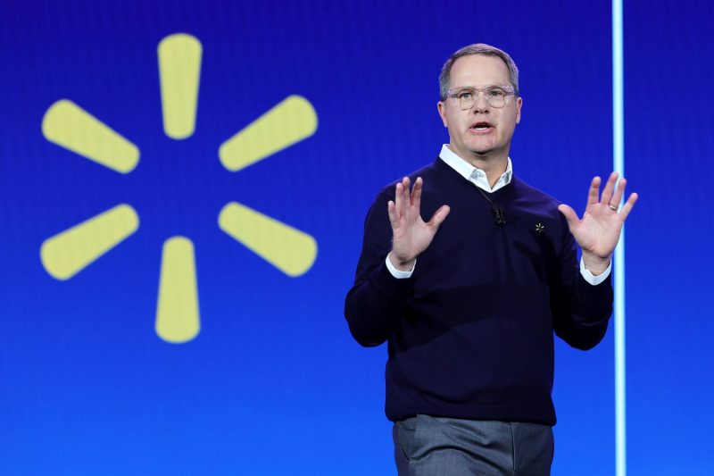  Longtime Walmart CEO to step down in January