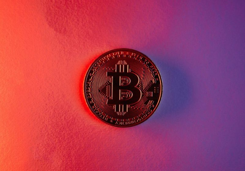  Crypto Market Update: Ripple Raises US$500 Million, Canada Makes Stablecoin Plans